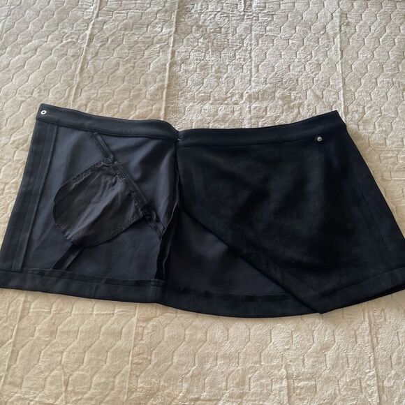 NWT-William B Asymmetrical‎ Hem Eco Black Suede Mini Skirt Sz S MSRP $62 - Picture 6 of 16